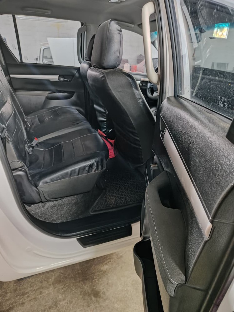 Toyota hilux  SR 4x4 — foto 6